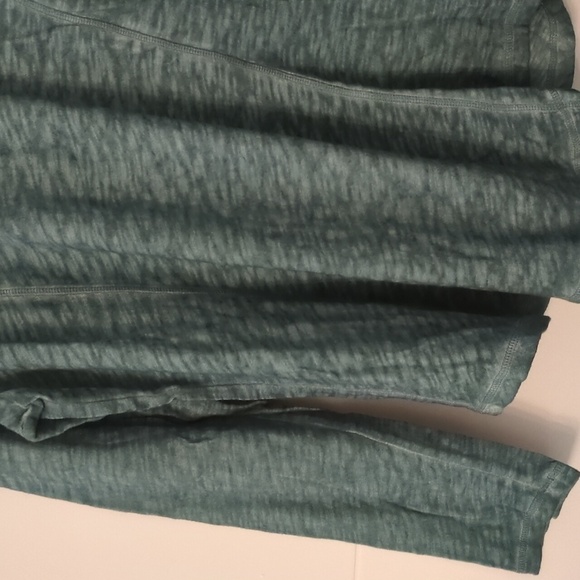 Soft surroundings closet staple long sleeve basic tee Layers Outdoor - Picture 3 of 7